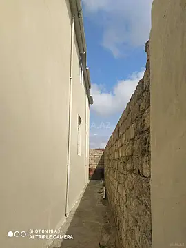 Satılır 4 otaqlı həyət evi 180 m²