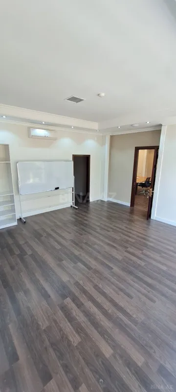 Kirayə verilir 11 otaqlı ofis 800 m²