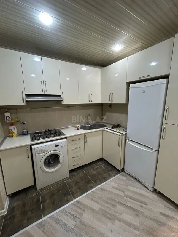 Satılır 2 otaqlı mənzil 60 m²