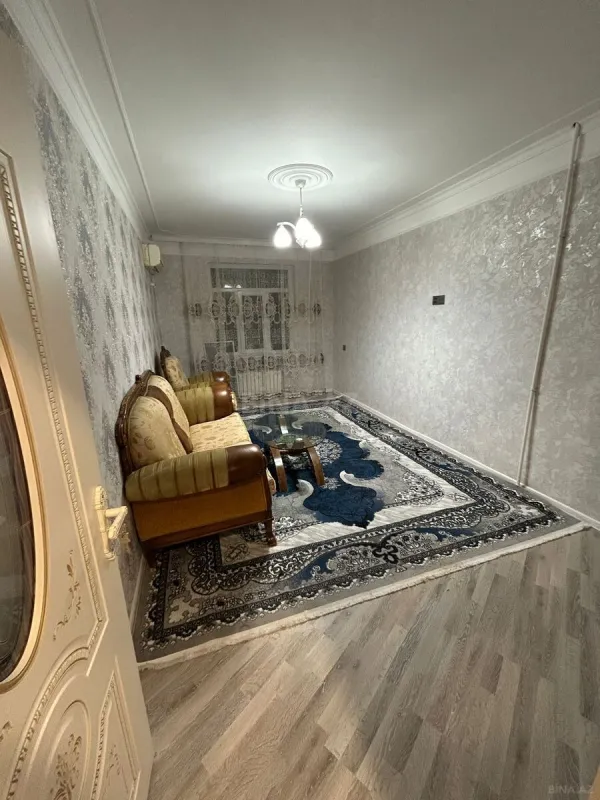 Satılır 2 otaqlı mənzil 60 m²