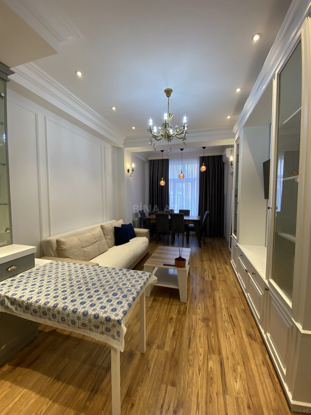Kirayə verilir 2 otaqlı mənzil 55 m²