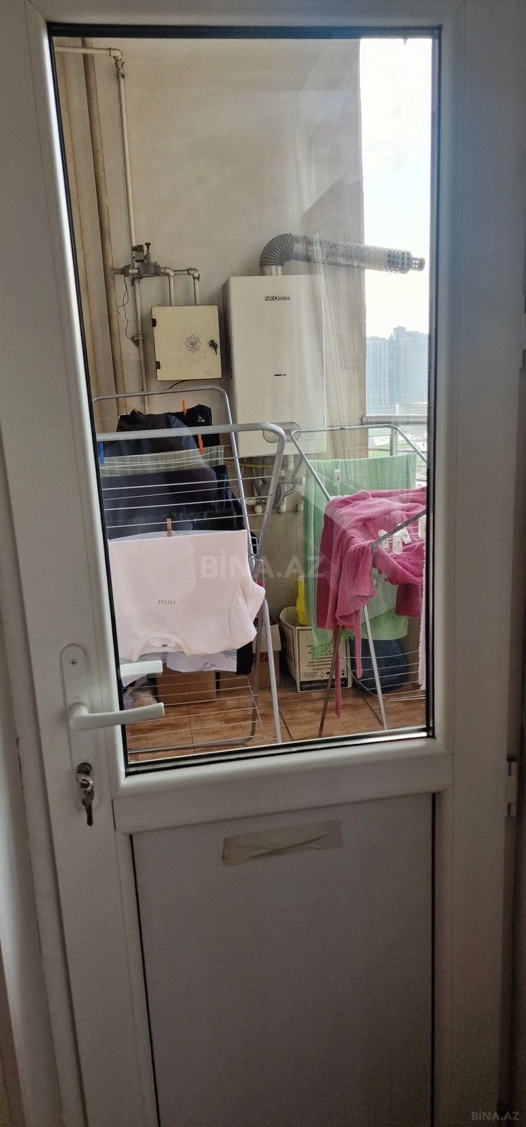 Kirayə verilir 2 otaqlı mənzil 100 m²