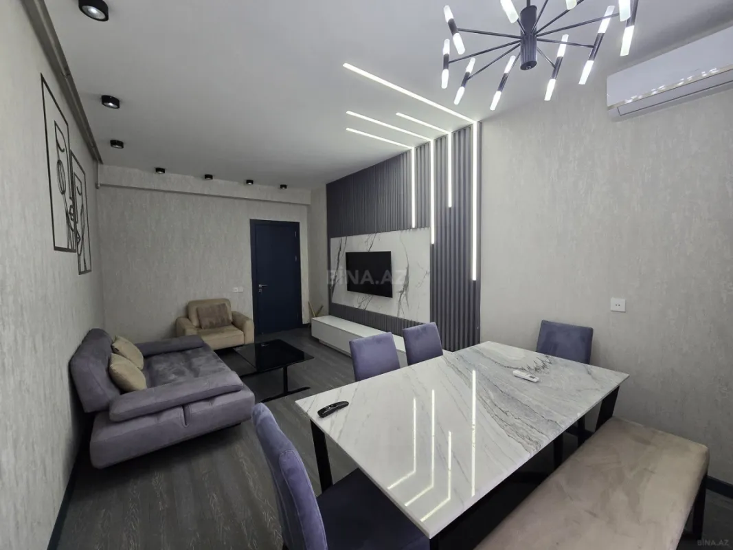 Kirayə verilir 2 otaqlı mənzil 70 m²