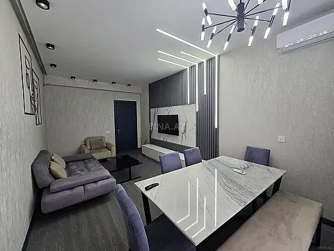 Kirayə verilir 2 otaqlı mənzil 70 m²