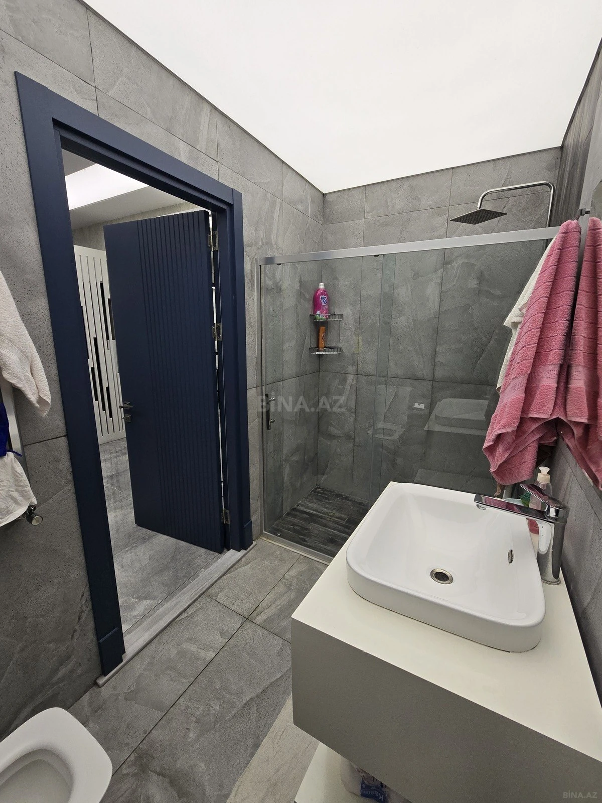 Kirayə verilir 2 otaqlı mənzil 70 m²