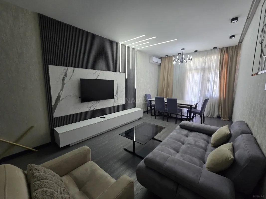 Kirayə verilir 2 otaqlı mənzil 70 m²