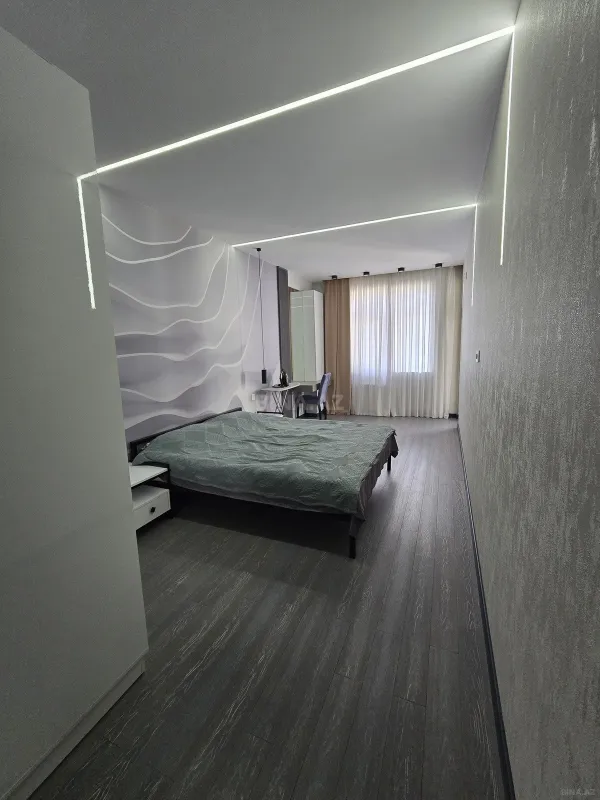 Kirayə verilir 2 otaqlı mənzil 70 m²