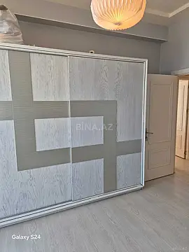 Satılır 3 otaqlı mənzil 76 m²