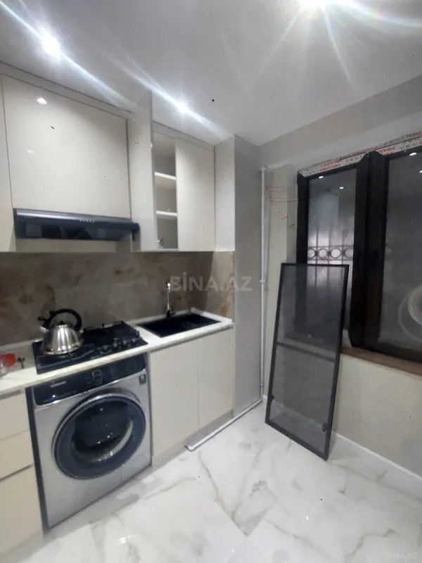 Satılır 2 otaqlı mənzil 65 m²