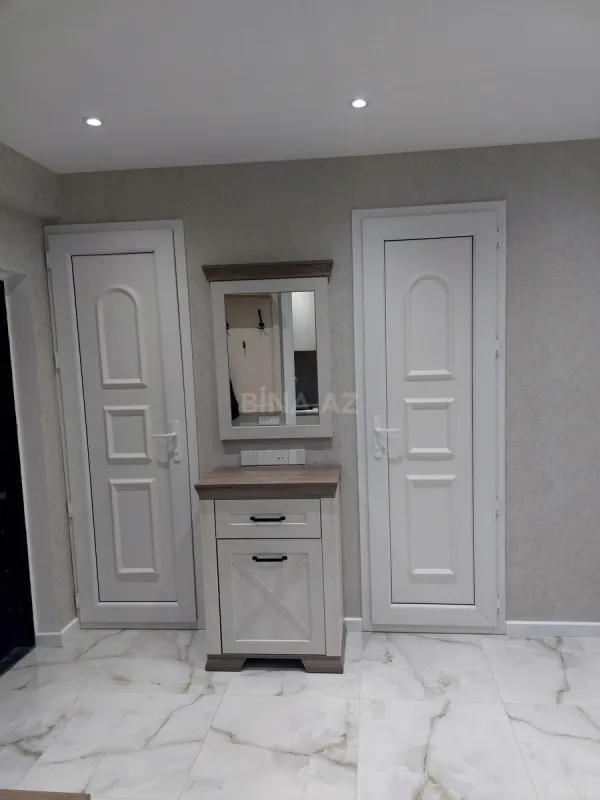 Satılır 2 otaqlı mənzil 65 m²