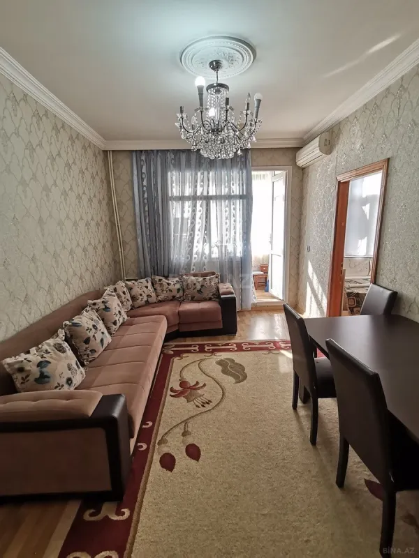 Satılır 3 otaqlı mənzil 55 m²