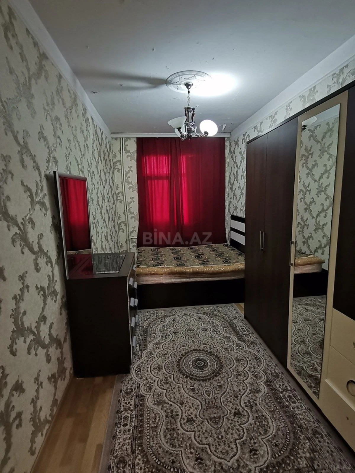 Satılır 3 otaqlı mənzil 55 m²
