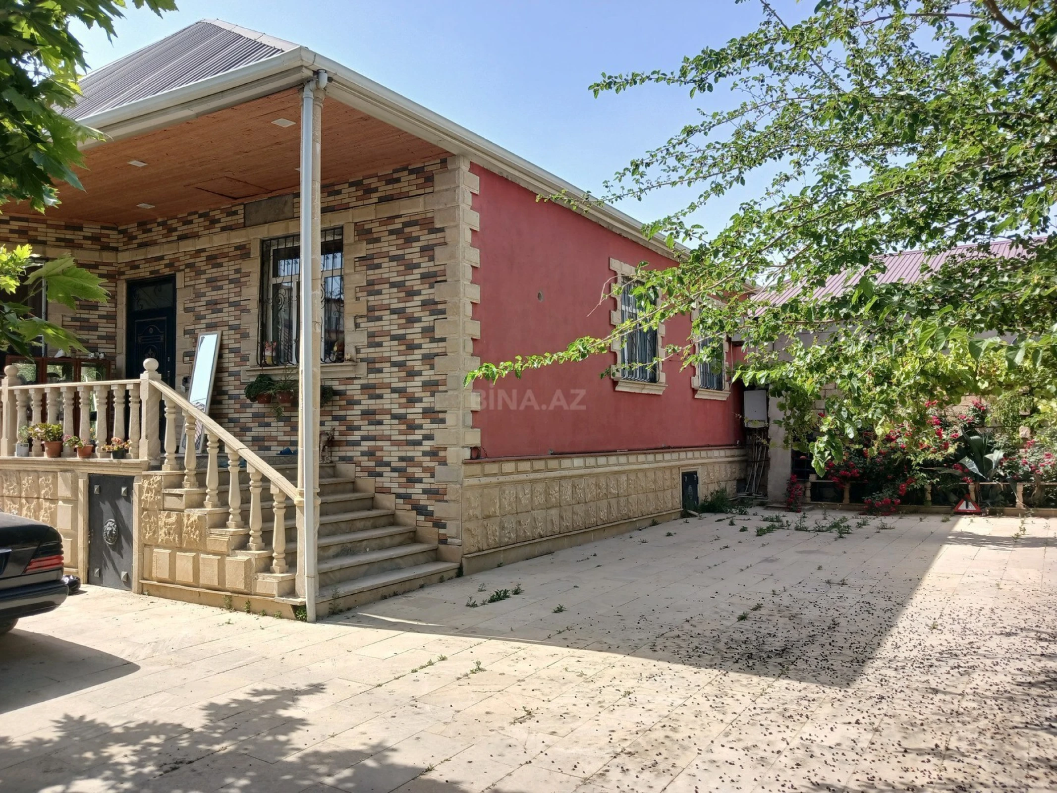 Satılır 4 otaqlı həyət evi 125 m²