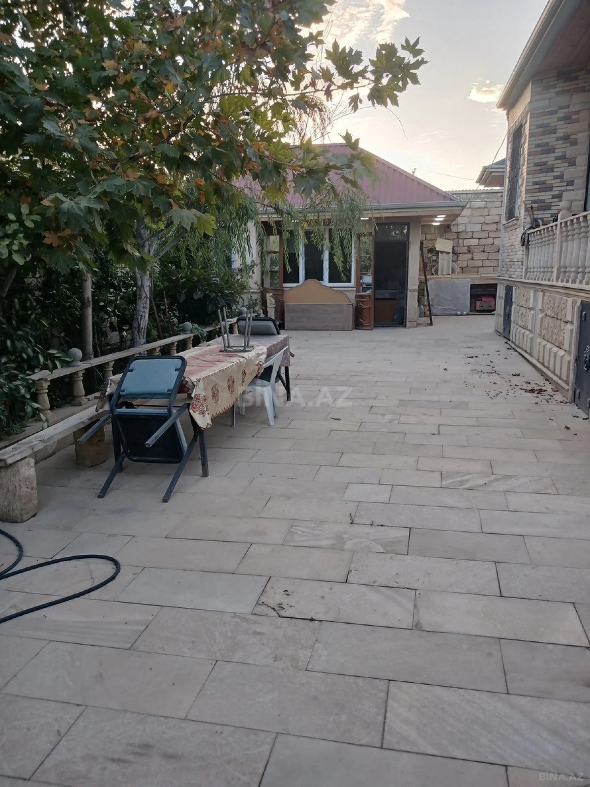 Satılır 4 otaqlı həyət evi 125 m²