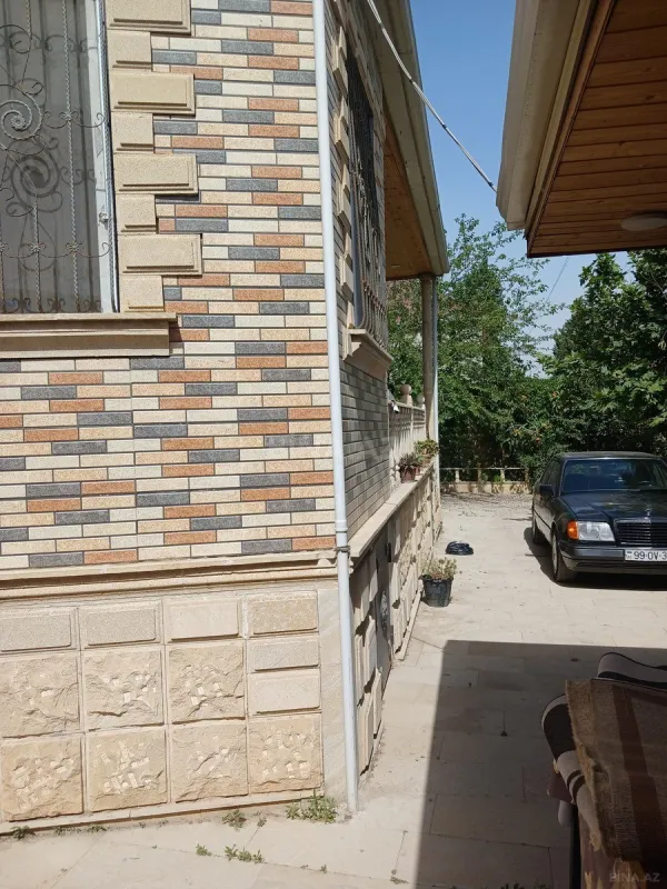 Satılır 4 otaqlı həyət evi 125 m²