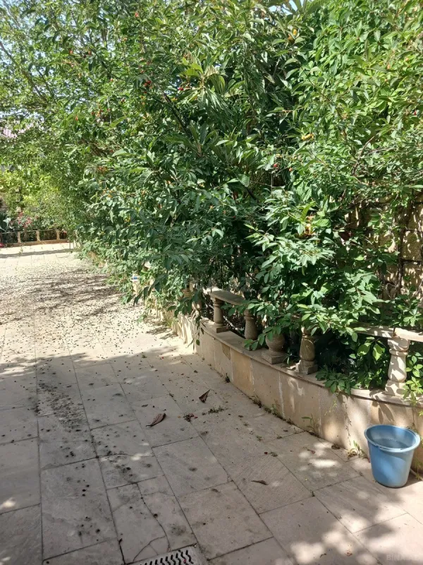 Satılır 4 otaqlı həyət evi 125 m²