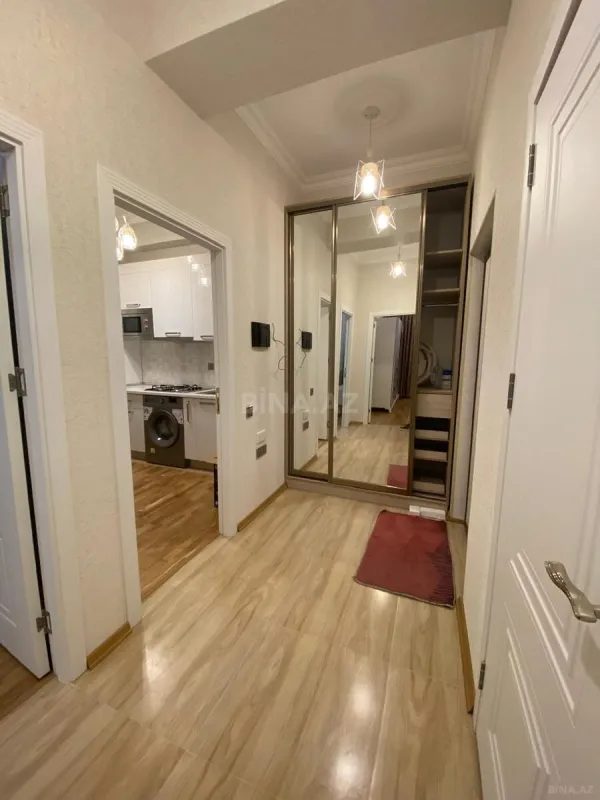 Satılır 2 otaqlı mənzil 62 m²