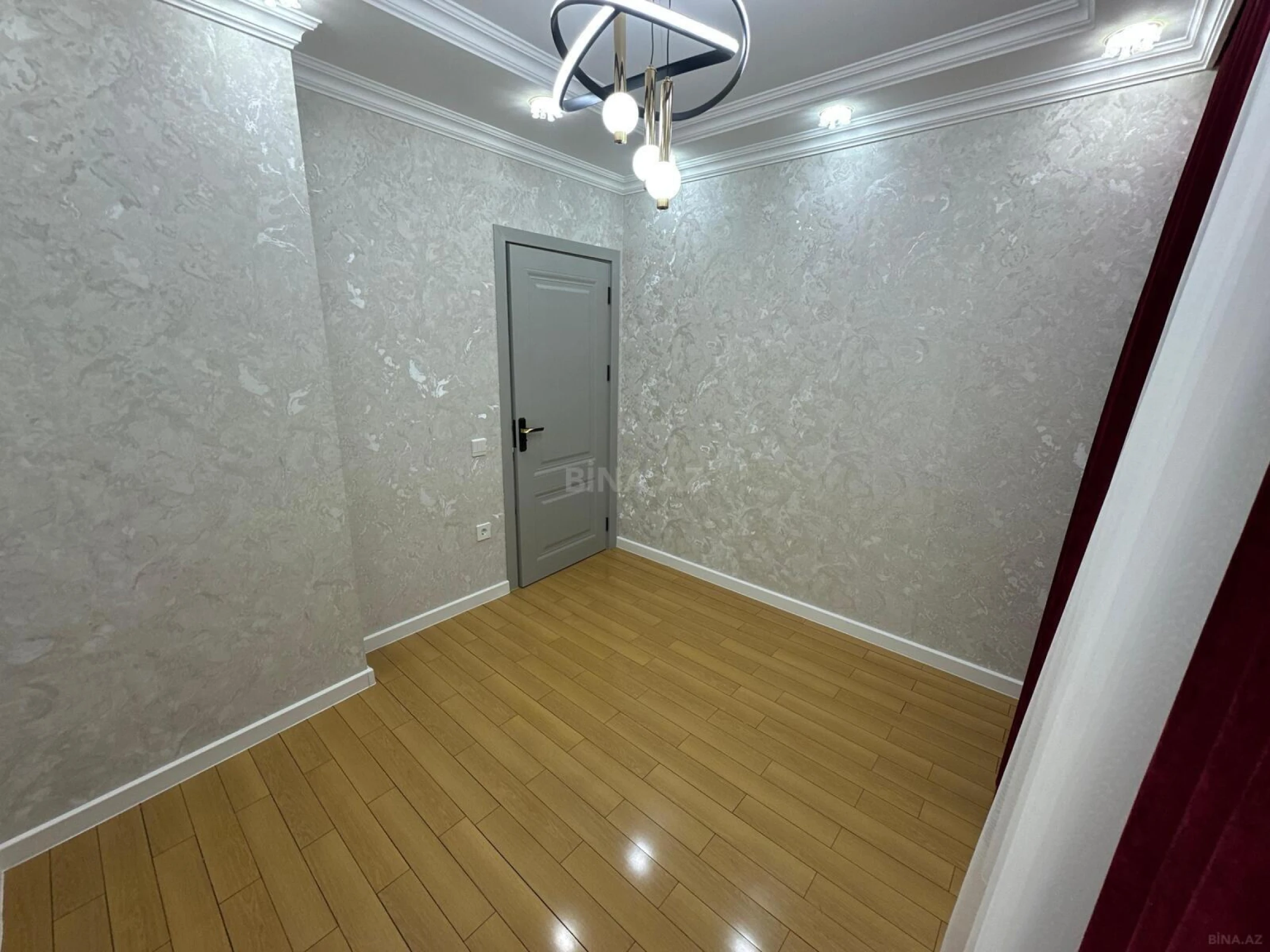 Satılır 3 otaqlı mənzil 65 m²