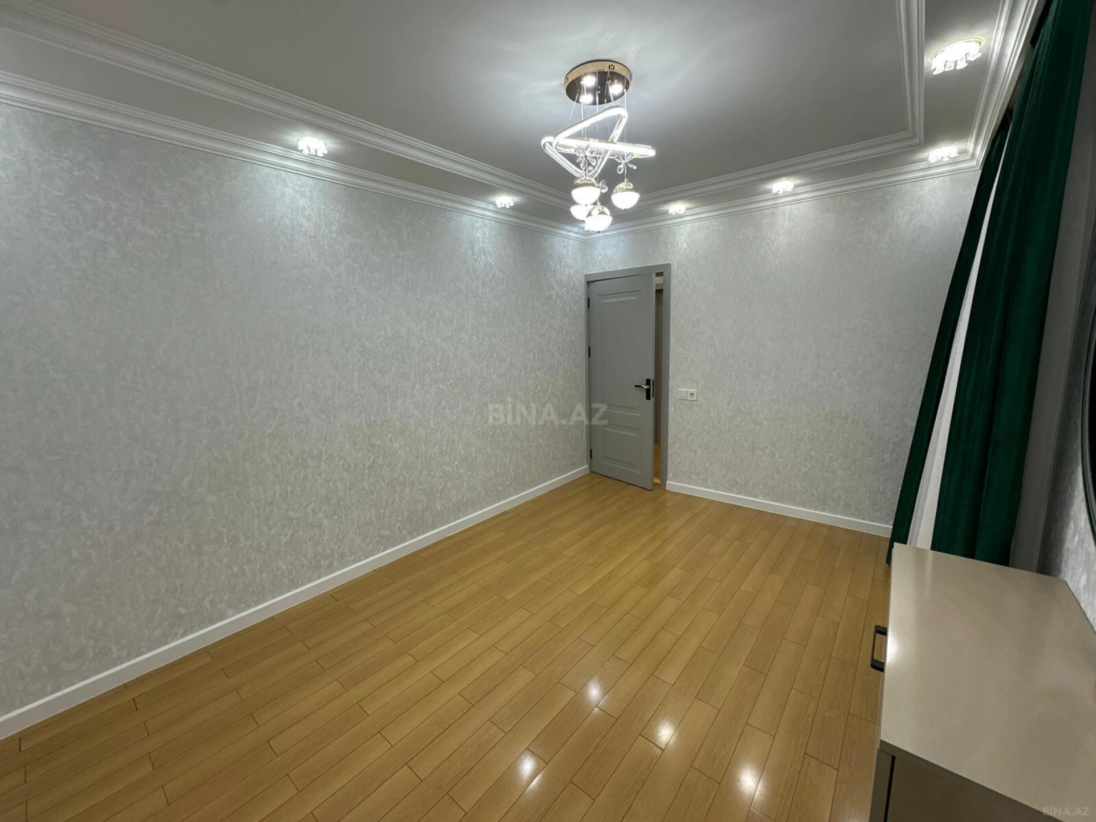 Satılır 3 otaqlı mənzil 65 m²
