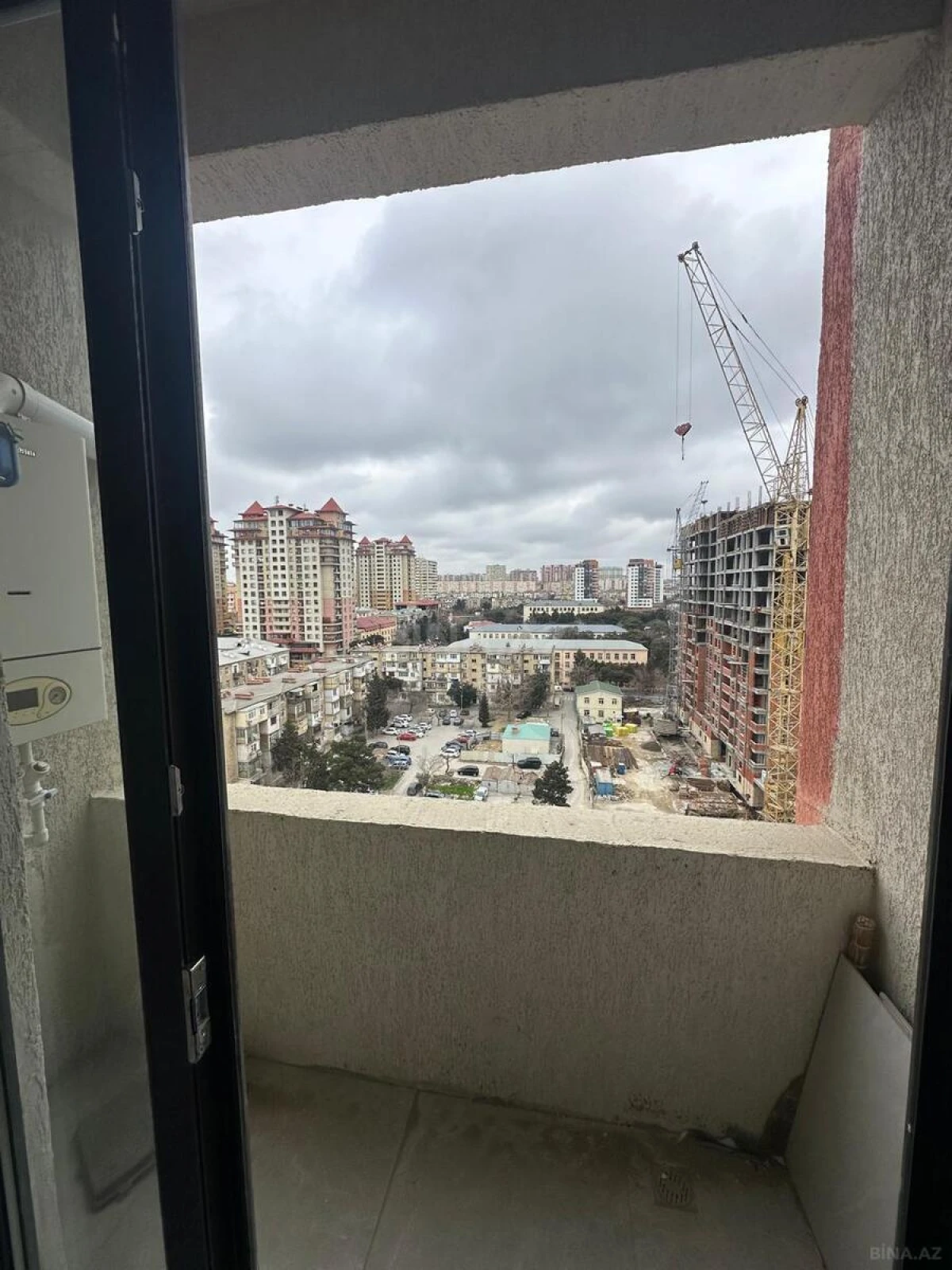 Satılır 1 otaqlı mənzil 36.5 m²