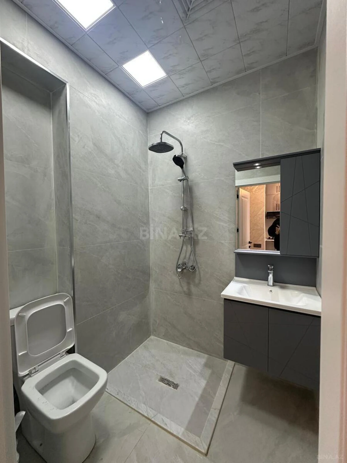Satılır 1 otaqlı mənzil 36.5 m²