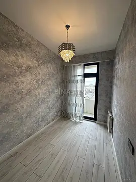 Satılır 1 otaqlı mənzil 36.5 m²