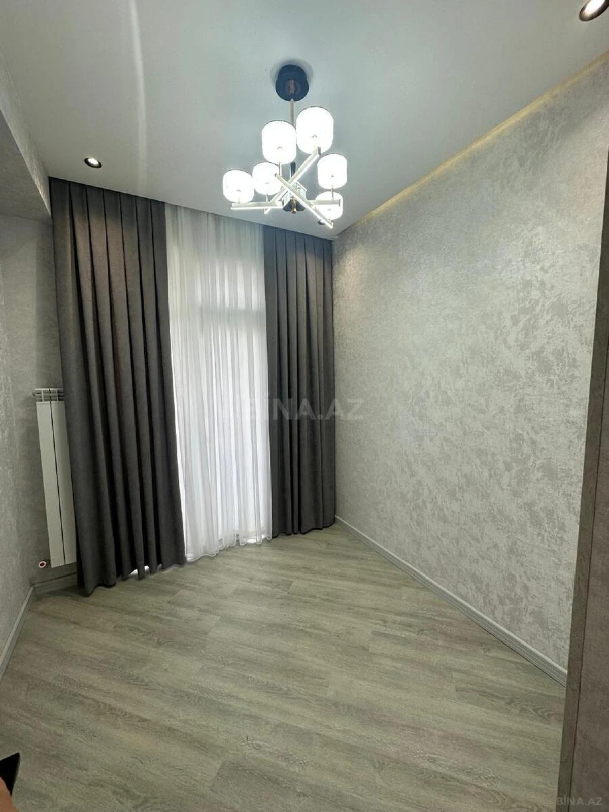 Satılır 2 otaqlı mənzil 62.7 m²