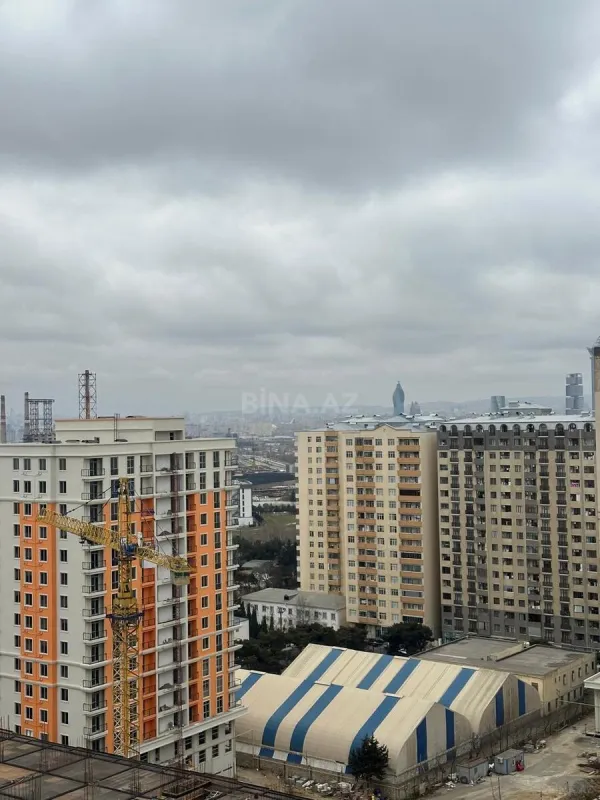 Satılır 2 otaqlı mənzil 62.7 m²