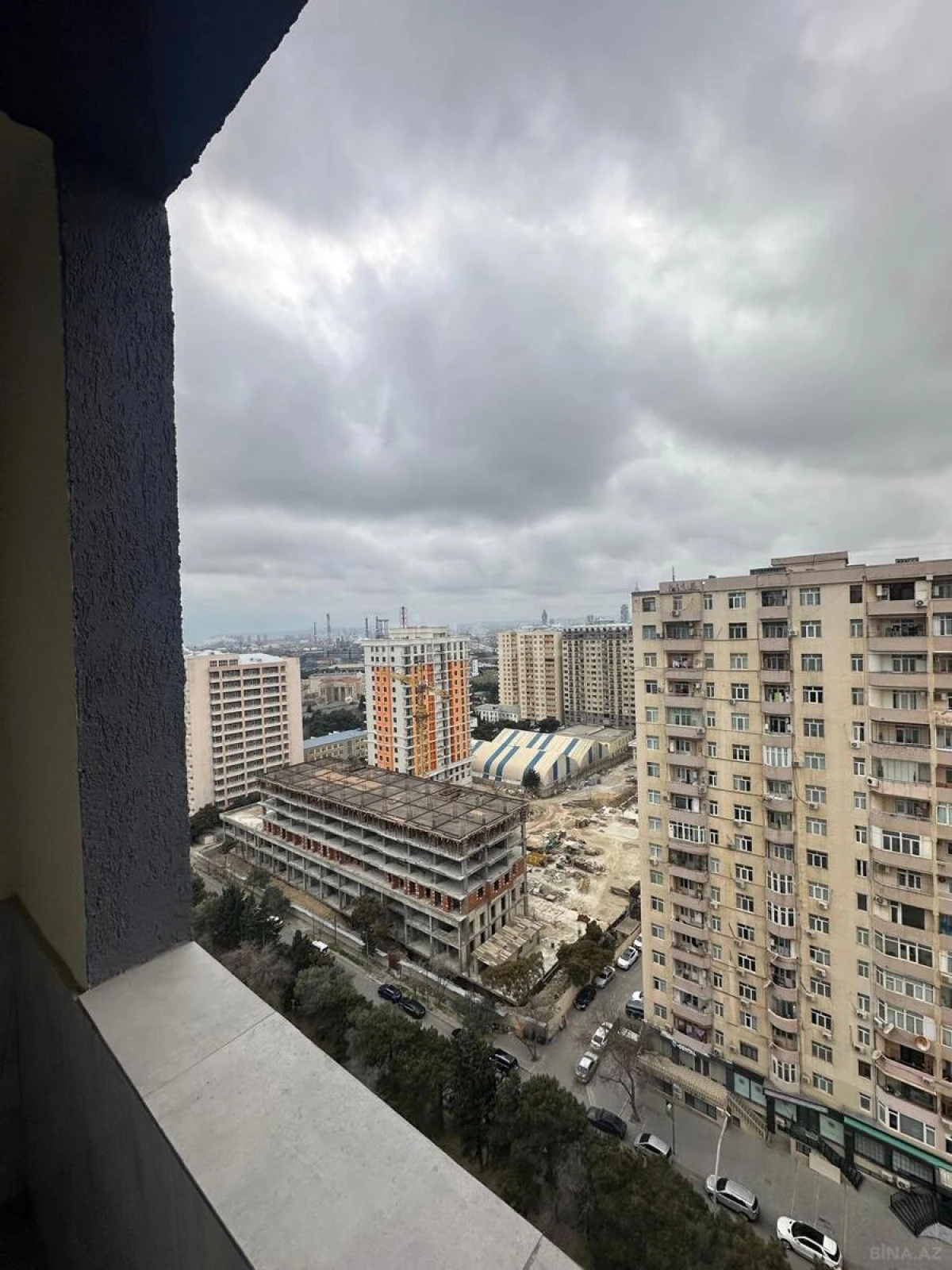 Satılır 2 otaqlı mənzil 62.7 m²