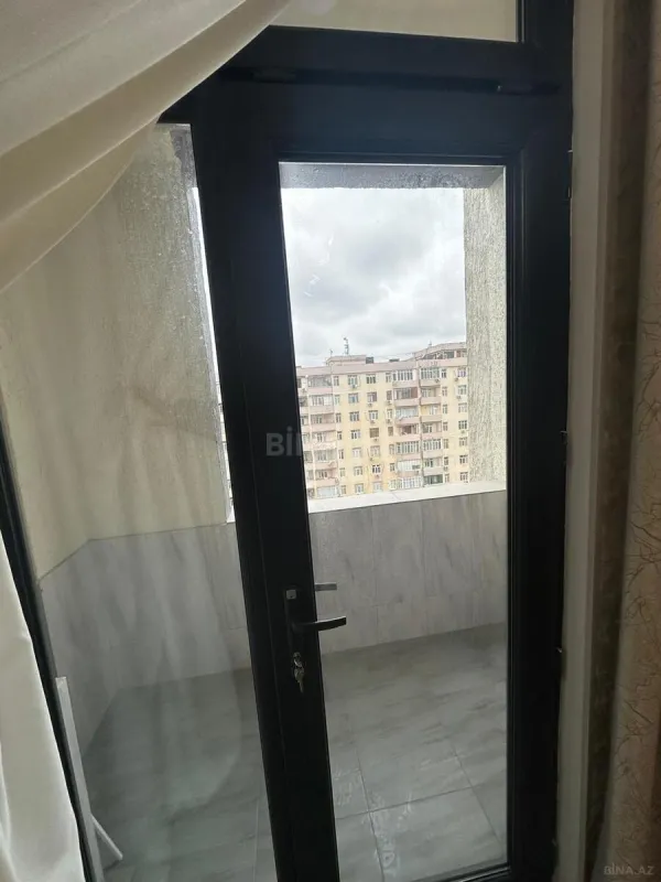 Satılır 2 otaqlı mənzil 62.7 m²
