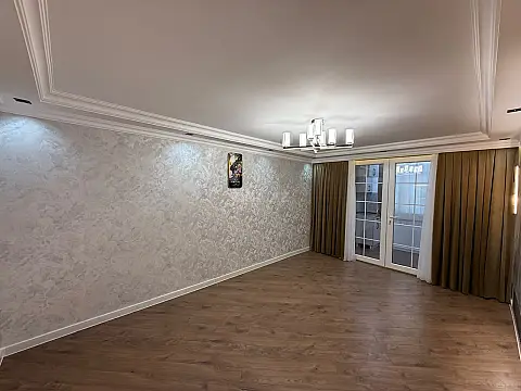 Satılır 1 otaqlı mənzil 38 m²