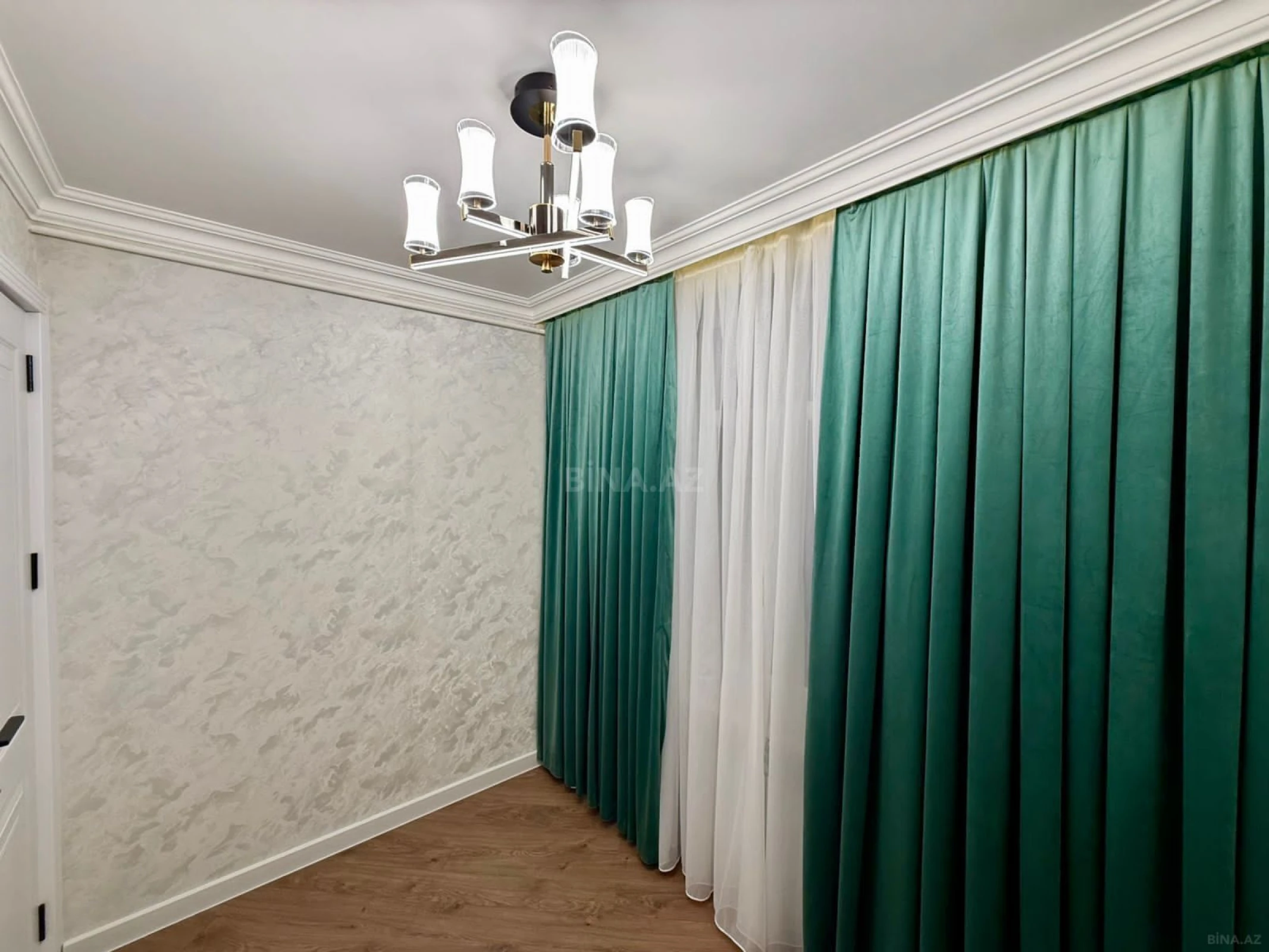 Satılır 1 otaqlı mənzil 38 m²