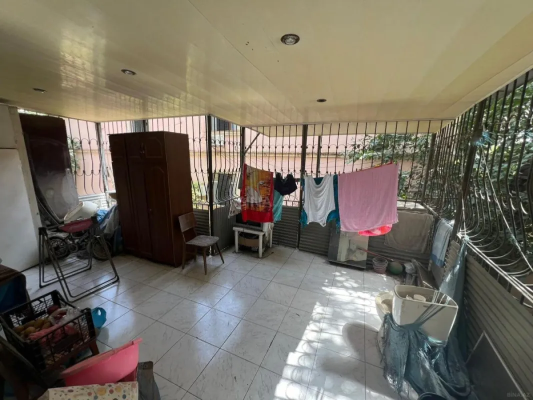 Satılır 3 otaqlı mənzil 120 m²