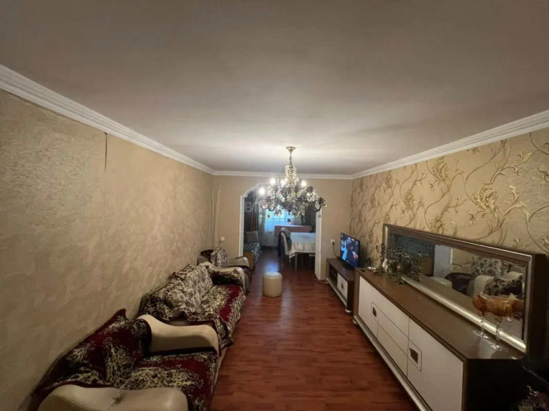Satılır 3 otaqlı mənzil 120 m²