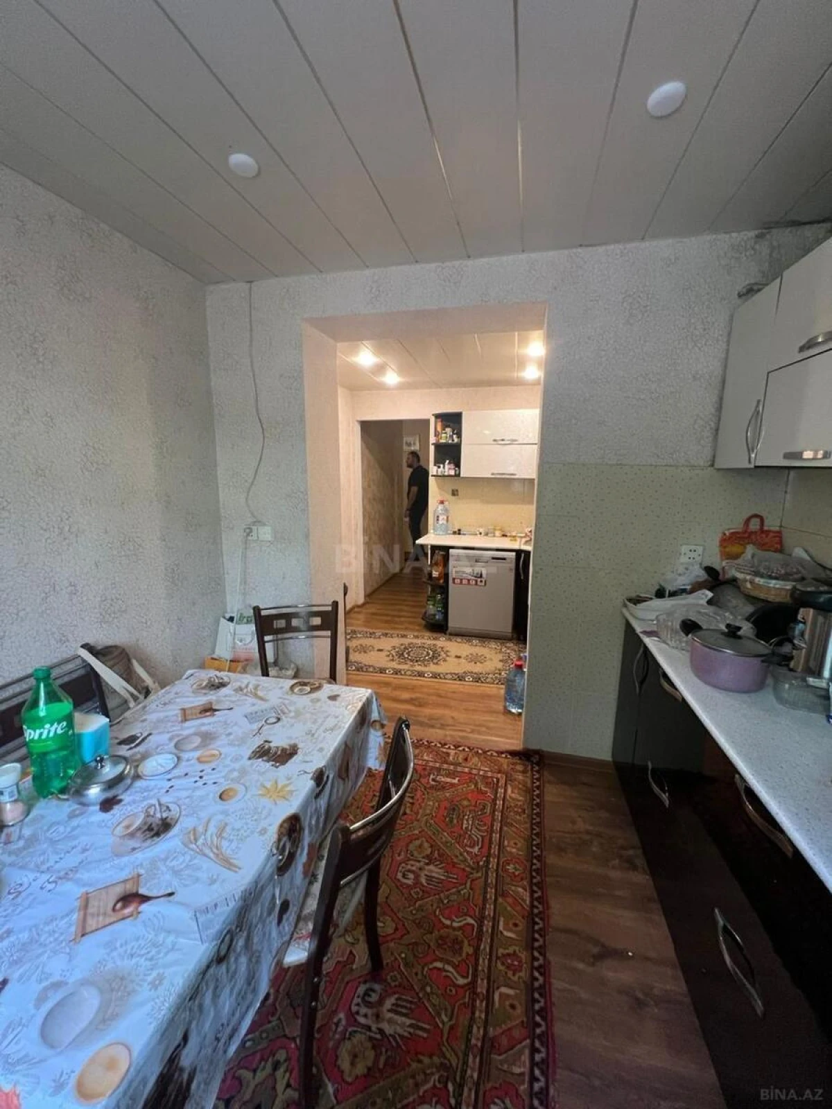 Satılır 3 otaqlı mənzil 120 m²