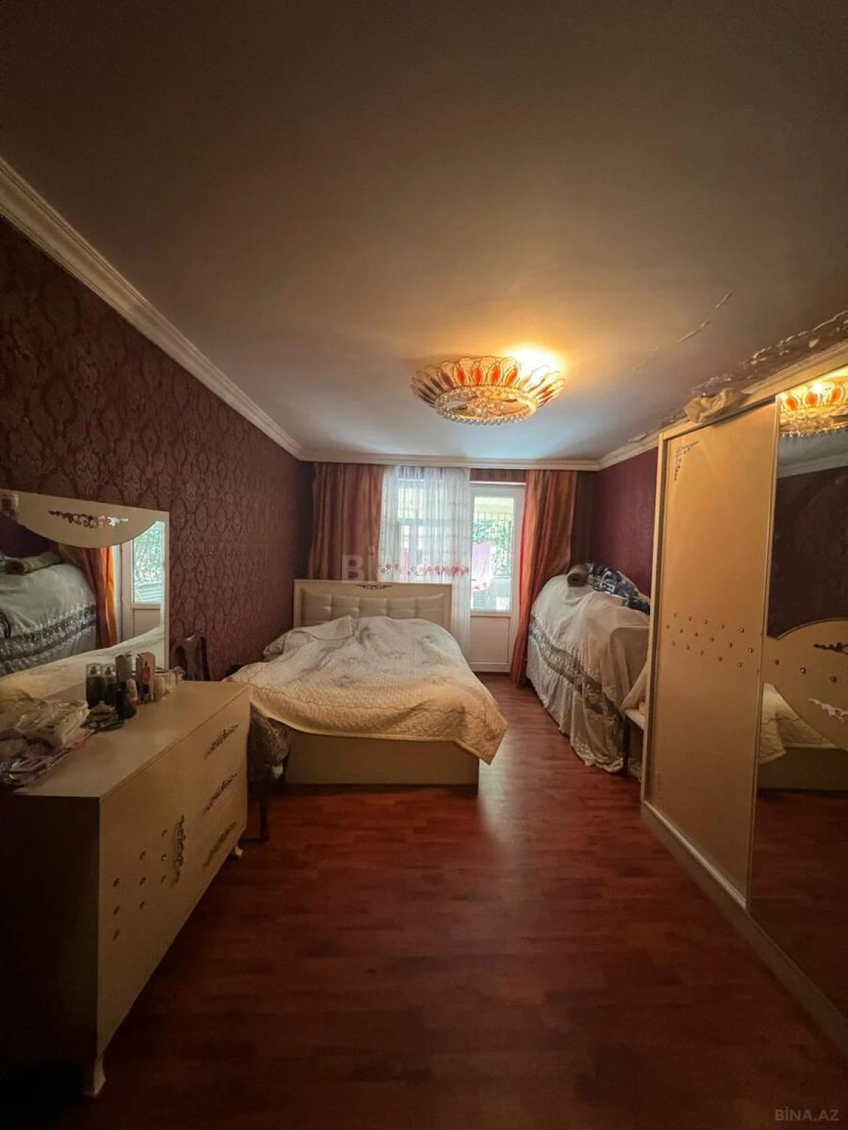 Satılır 3 otaqlı mənzil 120 m²