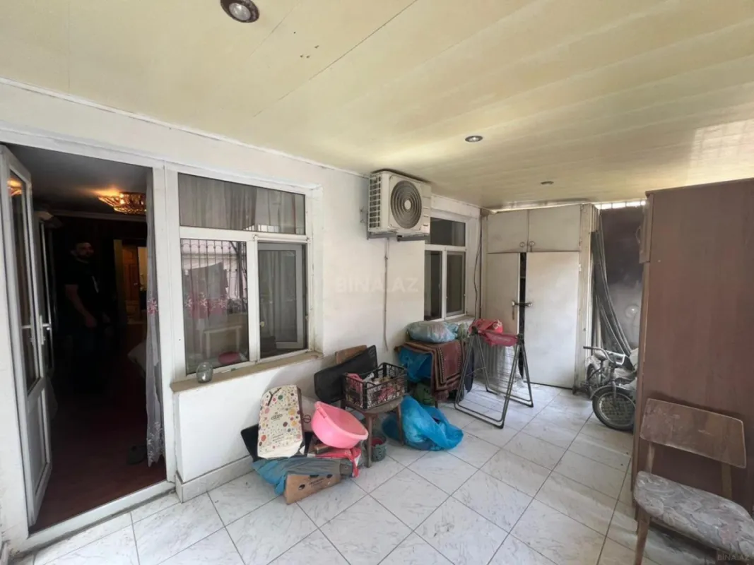 Satılır 3 otaqlı mənzil 120 m²