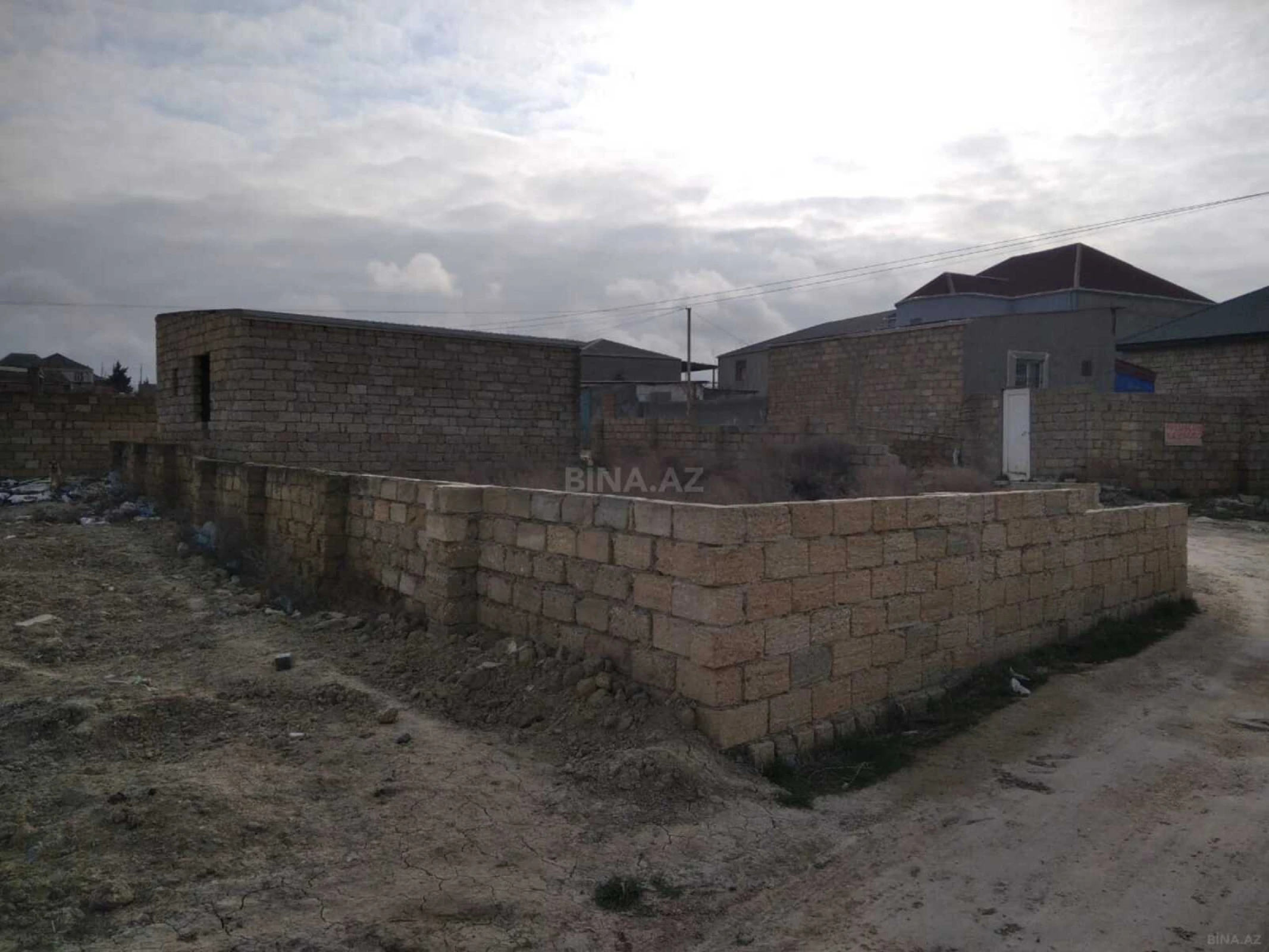 Satılır 2 otaqlı həyət evi 43 m²