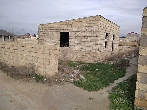 Satılır 2 otaqlı həyət evi 43 m²