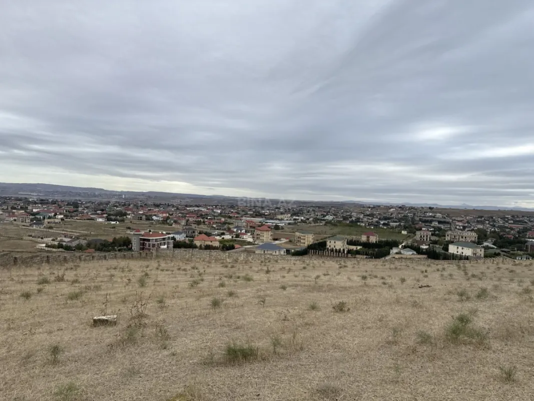 Satılır torpaq sahəsi 1400 m²
