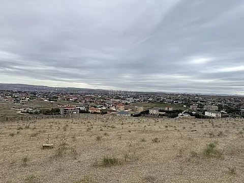 Satılır torpaq sahəsi 1400 m²