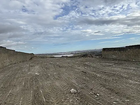 Satılır torpaq sahəsi 1400 m²