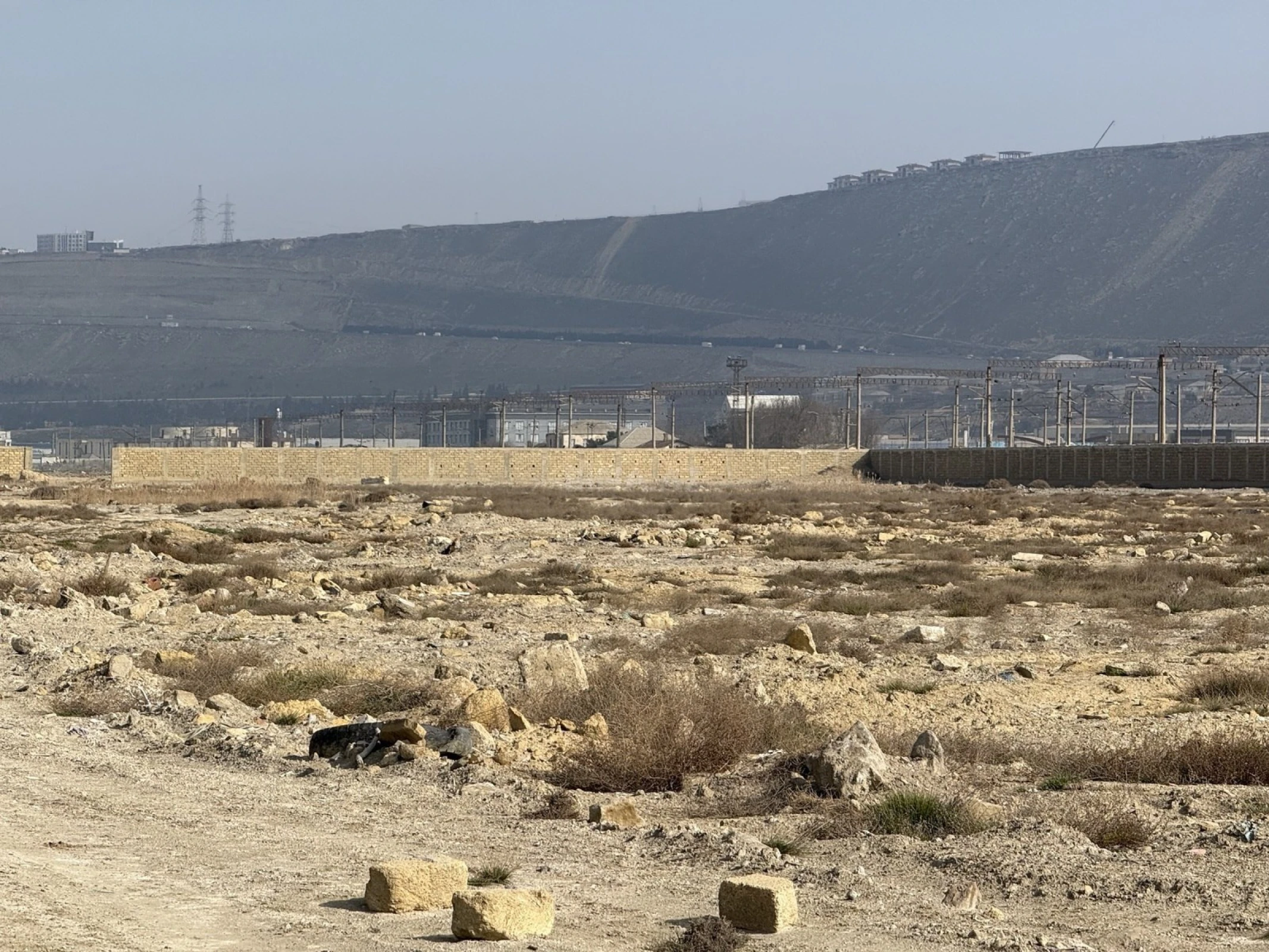 Satılır torpaq sahəsi 1000 m²