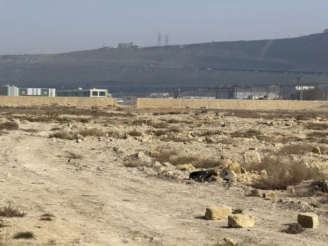 Satılır torpaq sahəsi 1000 m²