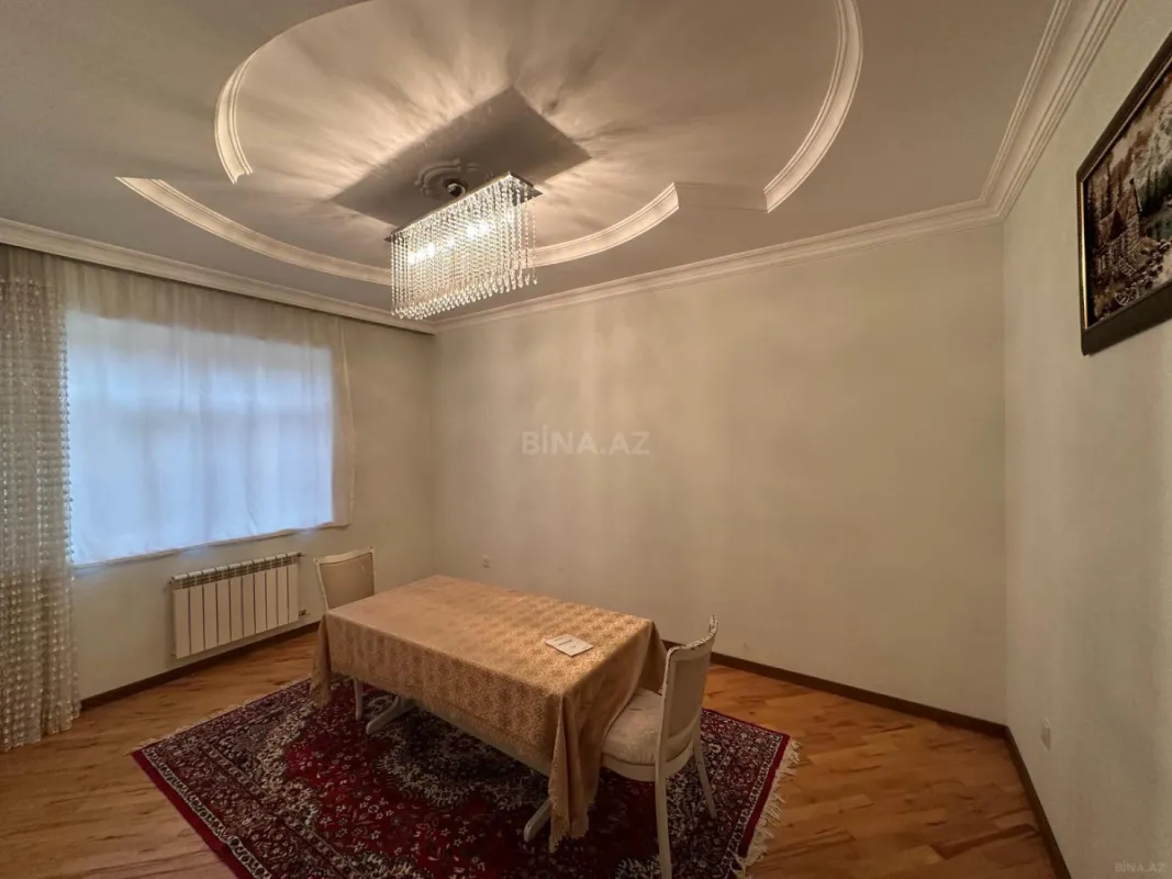 Kirayə verilir 6 otaqlı həyət evi 300 m²