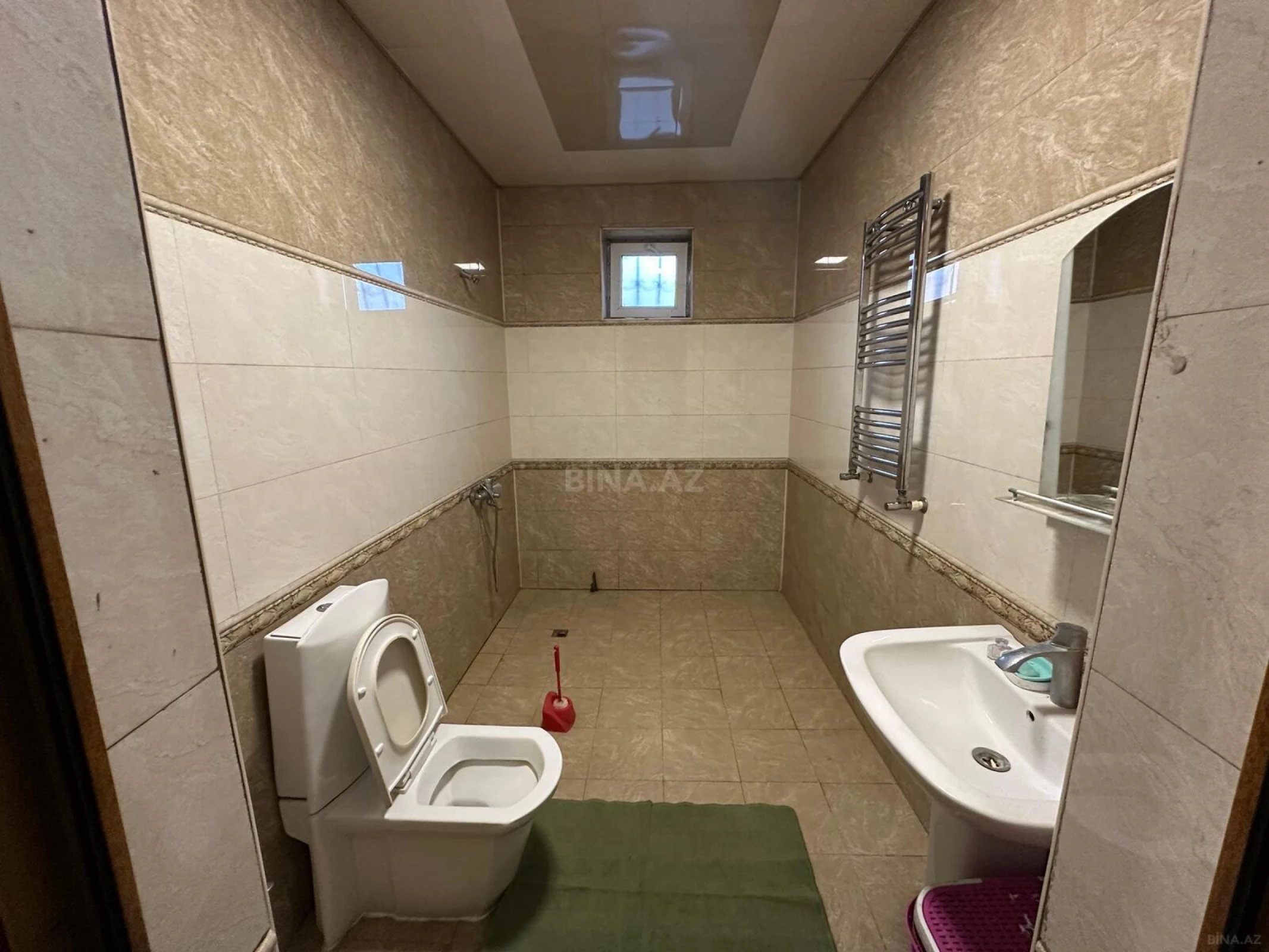Kirayə verilir 6 otaqlı həyət evi 300 m²
