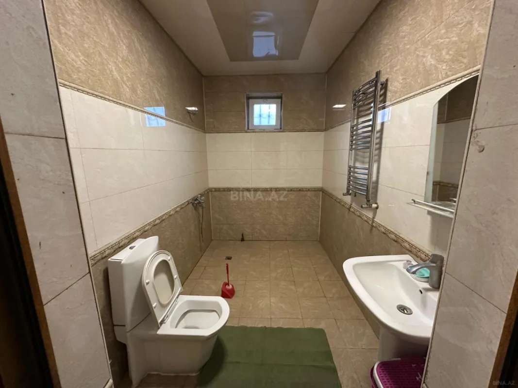 Kirayə verilir 6 otaqlı həyət evi 300 m²