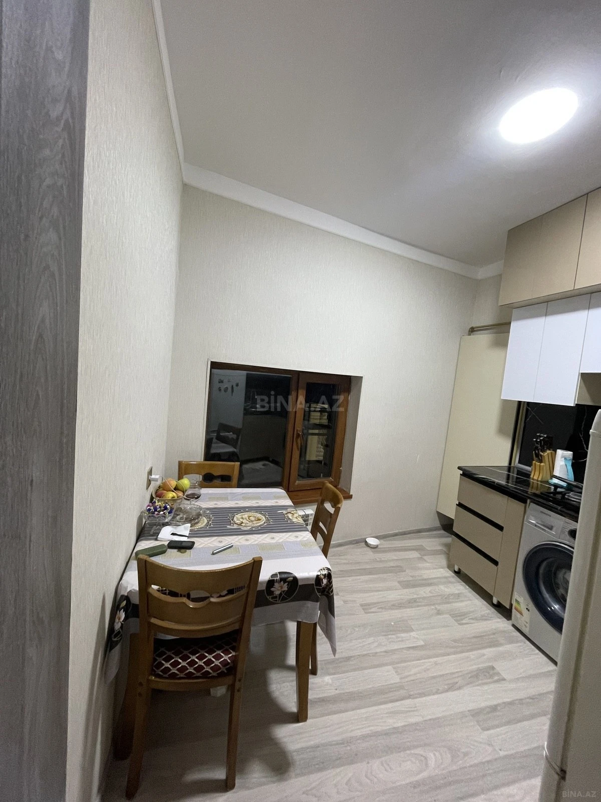Satılır 2 otaqlı mənzil 56 m²