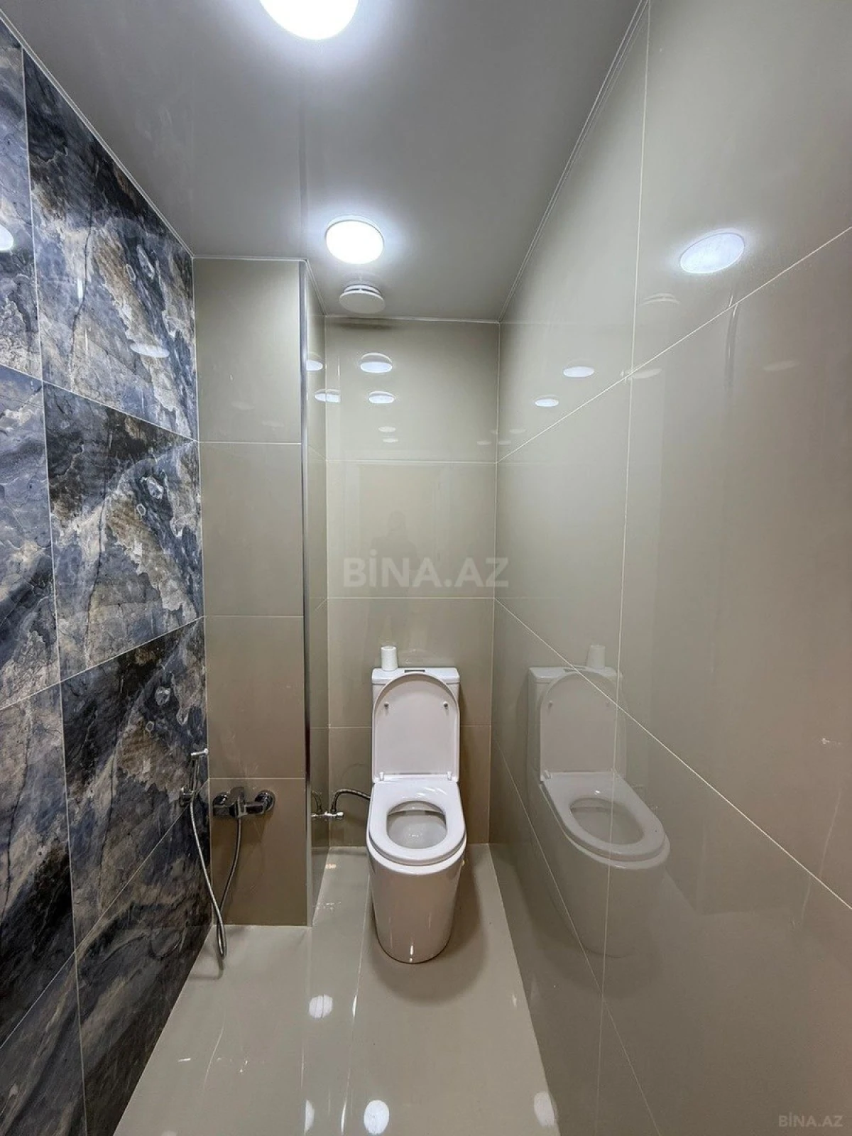 Satılır 2 otaqlı mənzil 98 m²