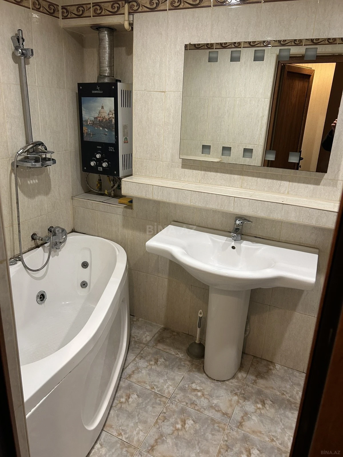 Kirayə verilir 1 otaqlı mənzil 38 m²